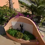 Vila Magnolias *